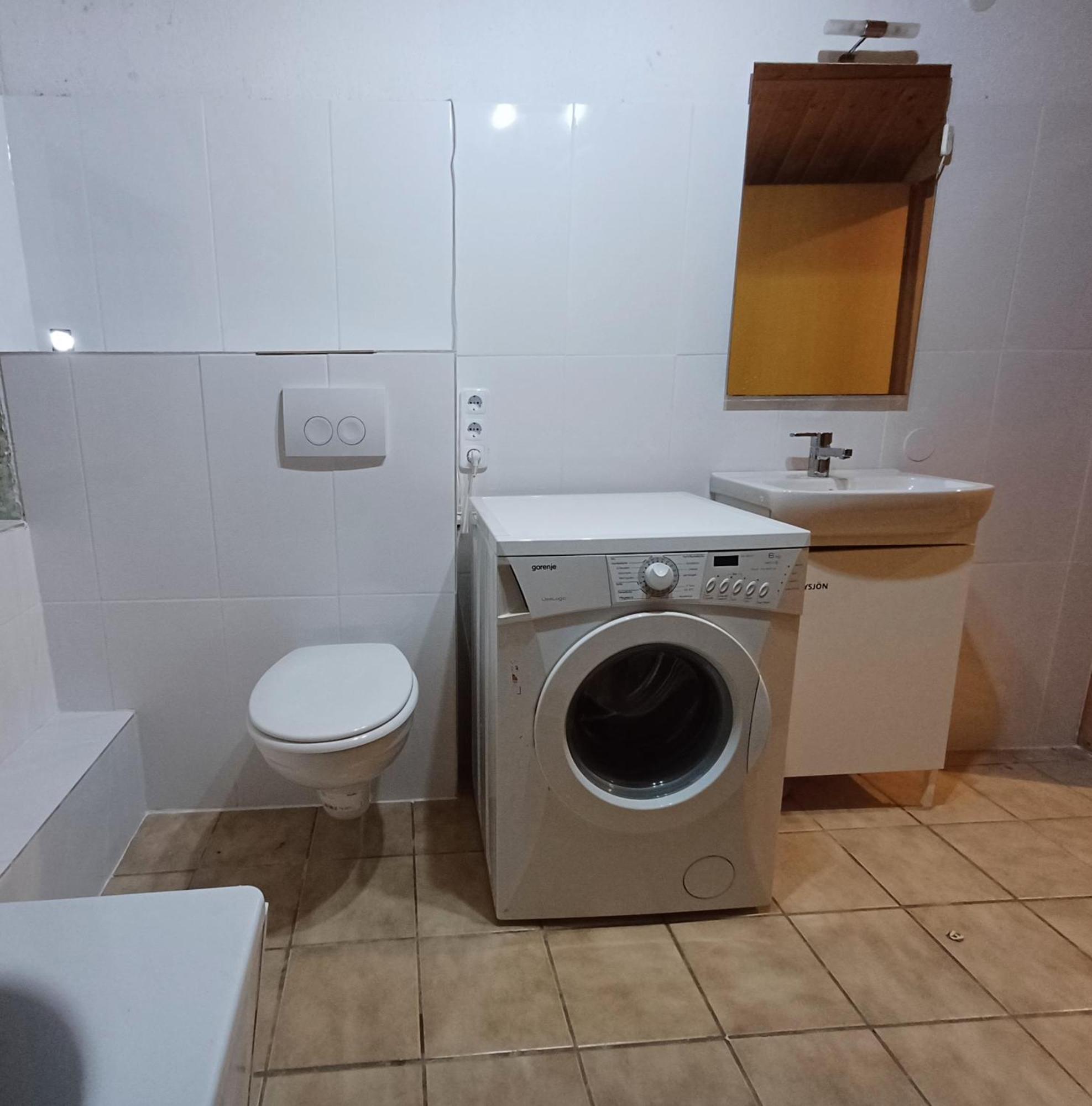 Hopfach Dachwohnung Wolpertshausen Екстериор снимка